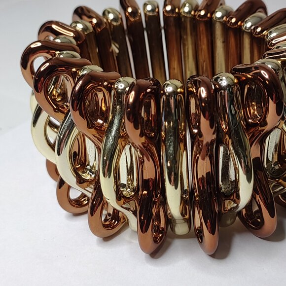 Two Tone Chunky Lightweight Plastic Stretch Bracelet - Picture 1 of 9